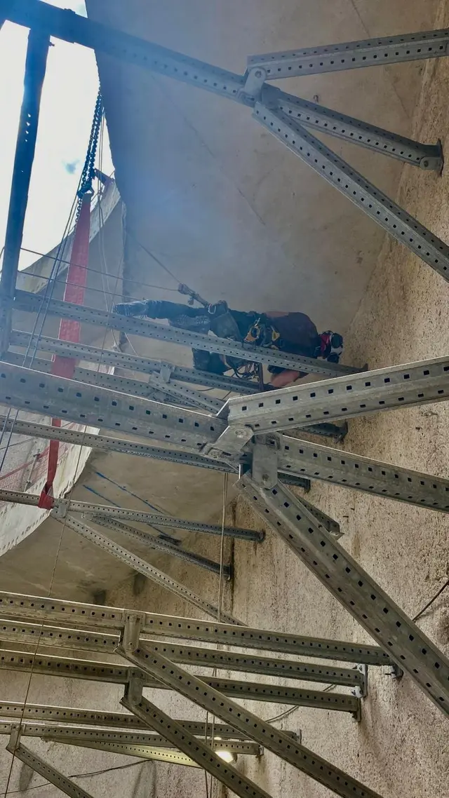 Travaux divers en accès difficile — photo 3 sur 4
